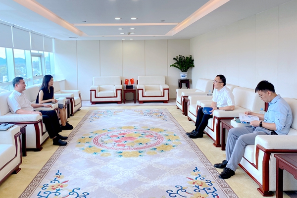 中小擔(dān)保與進(jìn)出口銀行廣西分行、郵儲(chǔ)銀行廣西區(qū)分行洽談業(yè)務(wù)合作